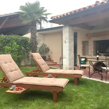 Holiday House Arena Holiday home
